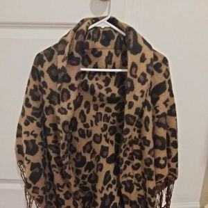 Leopard poncho